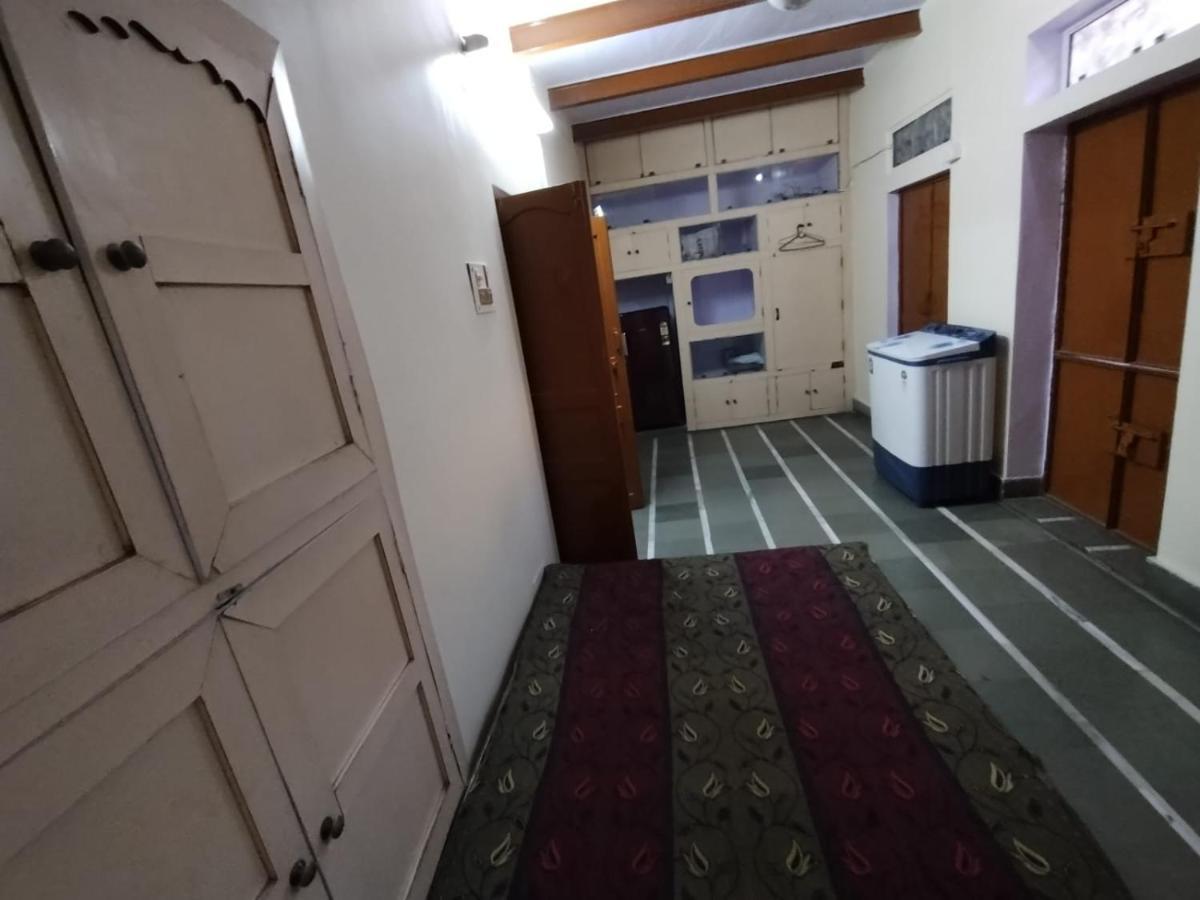 Heritage Homestay@Old City Near Ganges Benares Buitenkant foto