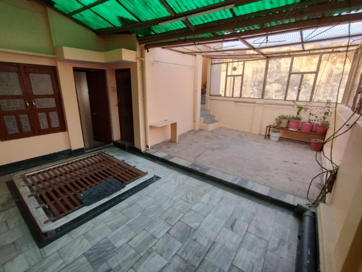 Heritage Homestay@Old City Near Ganges Benares Buitenkant foto
