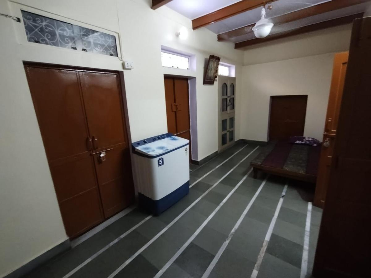 Heritage Homestay@Old City Near Ganges Benares Buitenkant foto