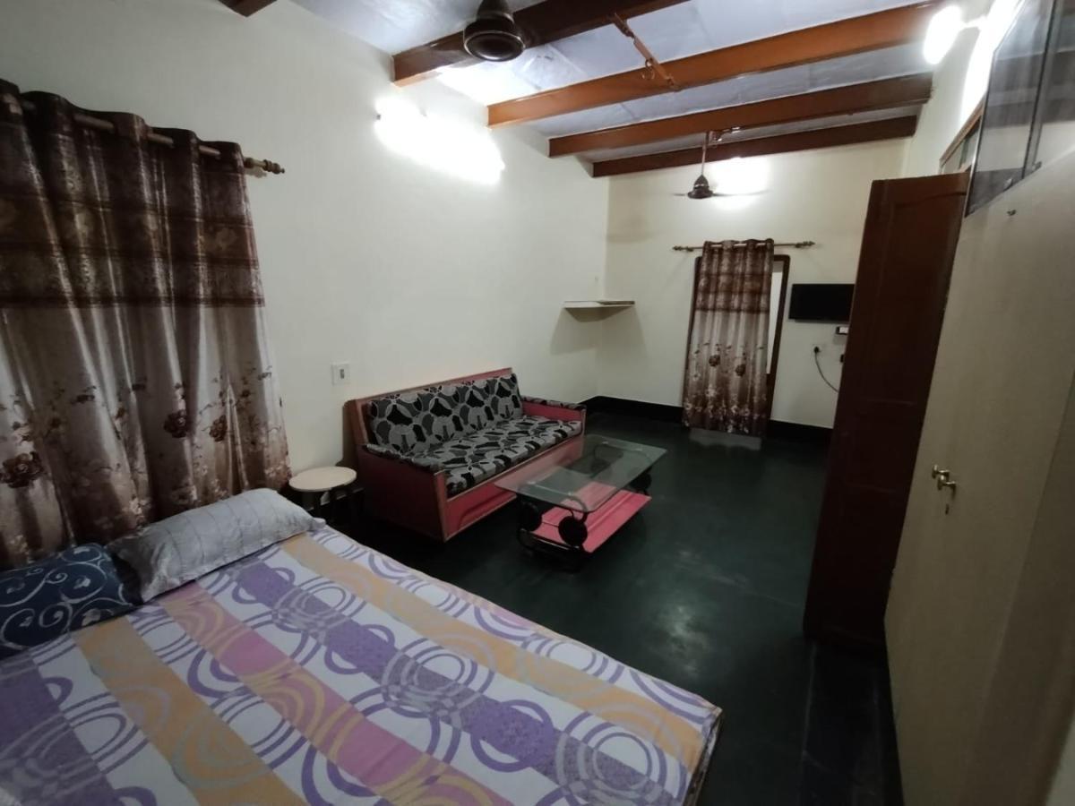 Heritage Homestay@Old City Near Ganges Benares Buitenkant foto